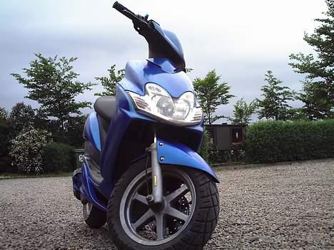 Yamaha jog R slogt billede 3