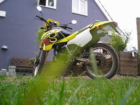 Suzuki RMX billede 4