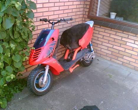 Aprilia Sonic ..::SOLGT::.. - Billedet er taget d. 19-06-2006 billede 12