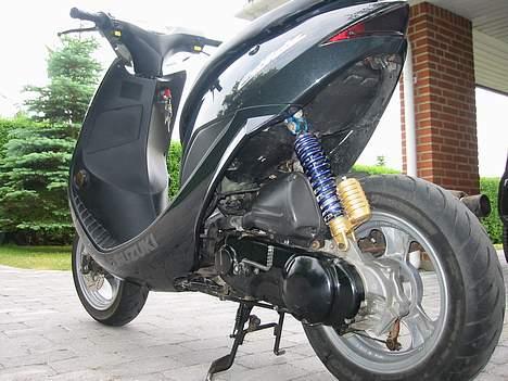 Suzuki estilete billede 4