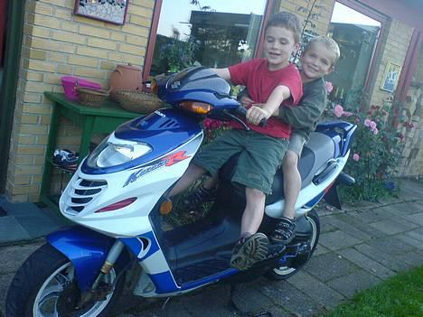 Suzuki Katana AY50 R LC *SOLGT* - Mine fætre! =) billede 18