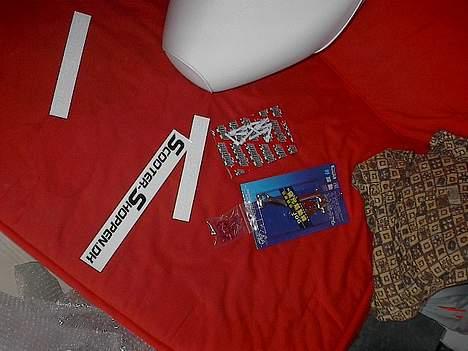 Yamaha jog (solgt) billede 5