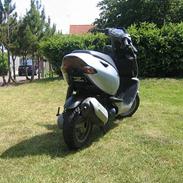 Aprilia Sonic - Solgt