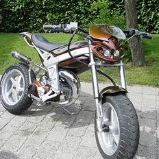 Suzuki Street Magic - Solgt