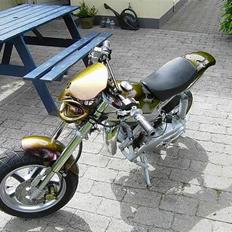 Suzuki Street Magic - Solgt