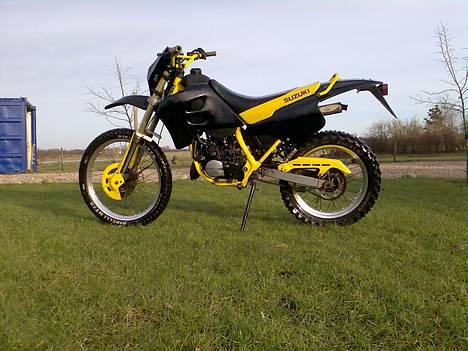 Suzuki Rmx Lc SOLGT billede 2