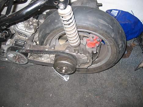 Suzuki estilete projekt - skive bag på :D billede 6