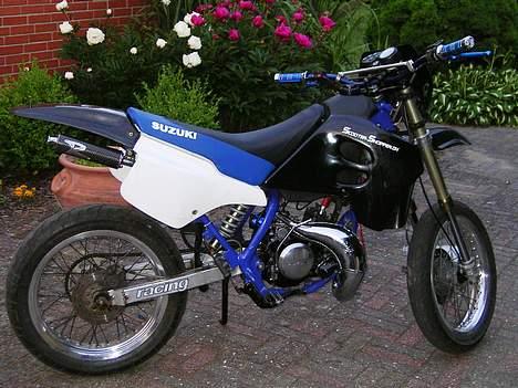 Suzuki RMX *VINTER PROJEKT 06*   billede 1