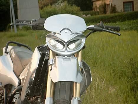 Suzuki RMX (SOLGT) billede 6