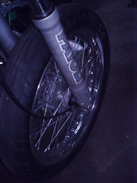 Gilera SMT Motard  - Poleret forfælg :D billede 12