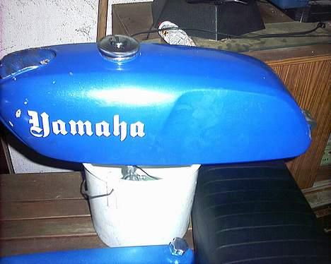 Yamaha 4g    Skrottet - det er fadme en grim farve billede 5