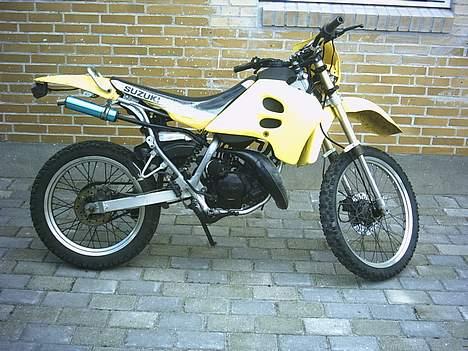 Suzuki rmx - SOLGT -  billede 4