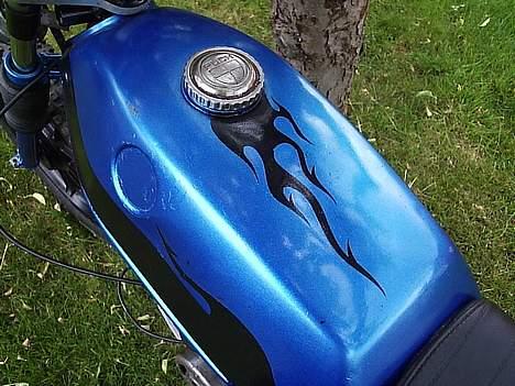 Puch Monza 2 gear - flammerne på tanken.. billede 2