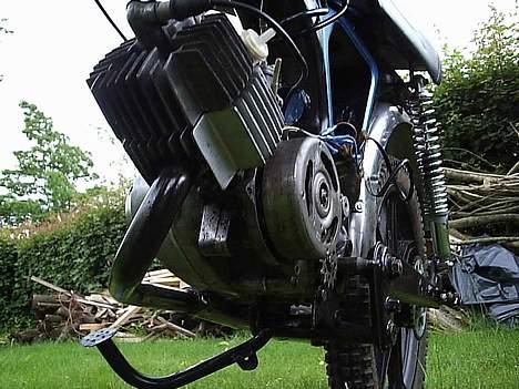 Puch Monza 2 gear - uhh motoren nedefra.. billede 9