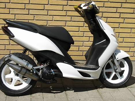 Yamaha Jog R LC SOLGT billede 5