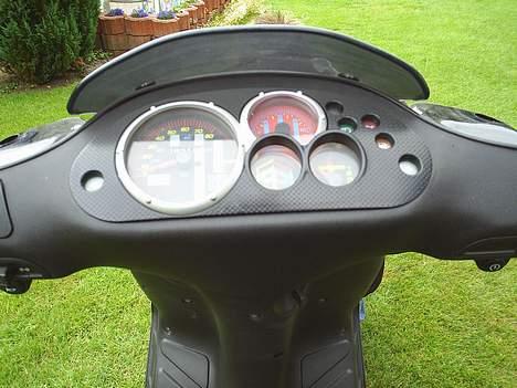 Piaggio NRG mc3  SOLGT billede 9