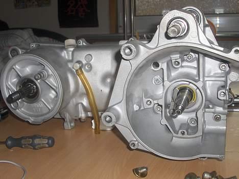 Yamaha Jog Fine SOLGT!! - Ja.. Blokken er lige blevet glasblæst.. :D billede 10