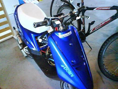 Yamaha jog med evo ac på SOLGT billede 2