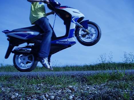 Suzuki Katana LC - DD (Solgt) - Uhh.. På baghjull.. :P billede 20