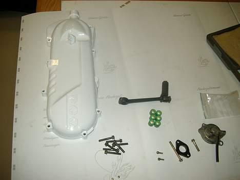 PGO Comet (Pinky).-Projekt-. - Variator Skjoldet!  lige efter den blev malet i dag den 26 juni 2006 billede 16