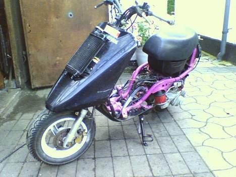 Yamaha jog  (solgt) billede 2