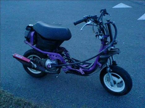 Yamaha jog  (solgt) billede 3