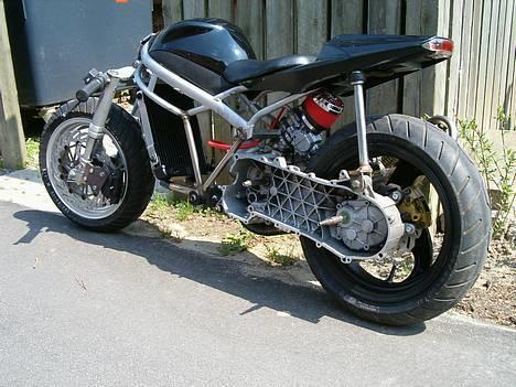 MiniBike Midibike R6 - Næste del der skal monteres på midibiken. billede 6