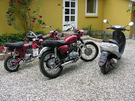 Honda dax - hva fa....!! nååh ja, en scooter mangler jeg heller ikke!?! billede 5