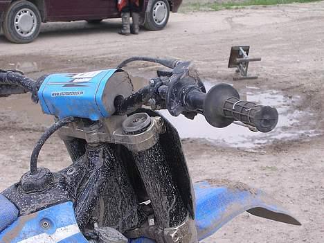 TM mx 125 STJÅLET - her er håndtaget efter et styrt i dahl ved ik lige hvordan det kan lade sig gøre billede 8