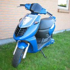 Aprilia Sonic - Nr. 12 - (Solgt)