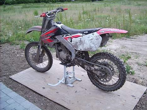 Honda 125cc SOLGT - i haven .. 8) billede 2