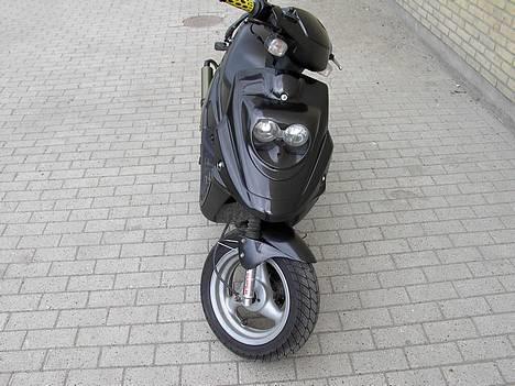 PGO HOT 50 billede 2