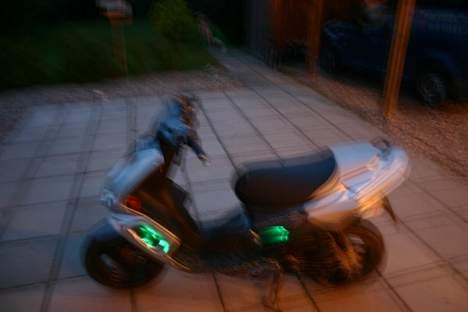 Peugeot Speedfight Ac - Dioderne, Billed fra før den blev malet... billede 14