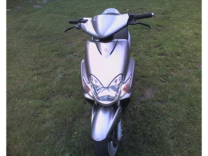 {{currentPhoto.altText}} billede {{currentPhoto.number}}