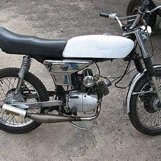 Yamaha 4 Gear/ Byttet
