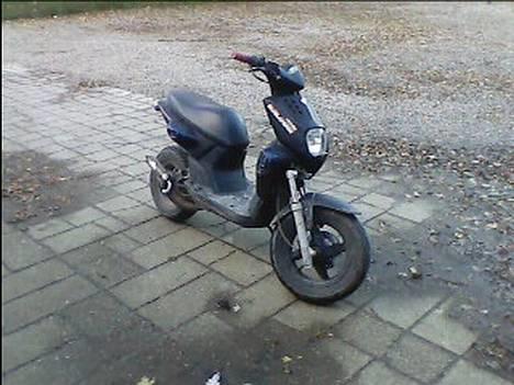 Yamaha slider(SOLGT) - taget den. 15-11-2006 . billede 2