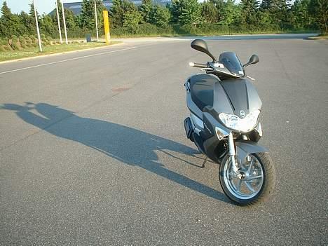Gilera runner sp (Totalskadet) billede 3