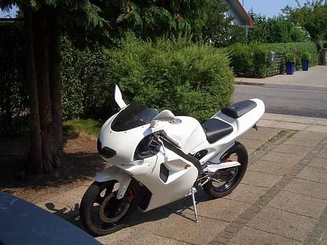 Aprilia RS50 *SOLGT* billede 5