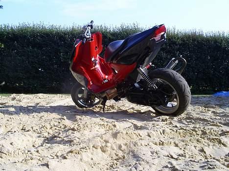 Yamaha aerox LC billede 3