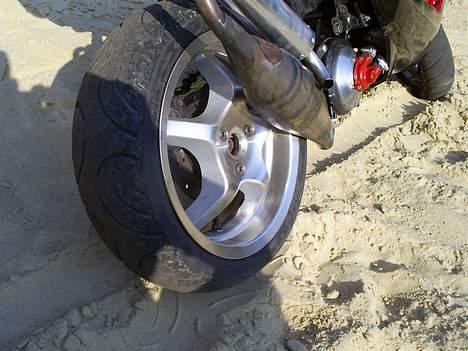 Yamaha aerox LC billede 4