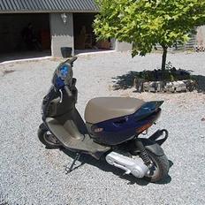 Aprilia sonic gp 9370
