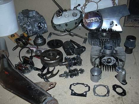 Puch Monza 4 Gears 75 CCM - Hele herlighedden klar til samling billede 5