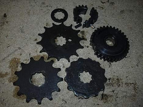 Puch Monza 4 Gears 75 CCM - Det er hvad der sker med tandhjul som ikke er født til et liv med over 10HK billede 10