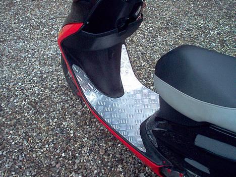 Honda SFX/  Red & Black  - nice aluplade billede 3