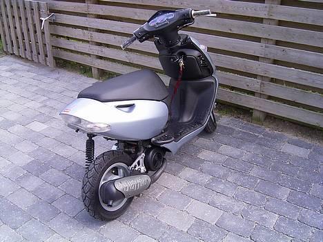 Aprilia Sonic --SOLGT-- billede 3