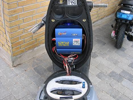 Aprilia Sonic --SOLGT-- billede 6