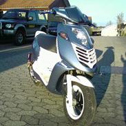 Aprilia sonic