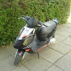 Aprilia Sonic SBK | Solgt