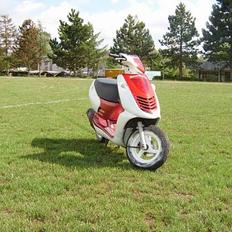 Aprilia Sonic. SOLGT