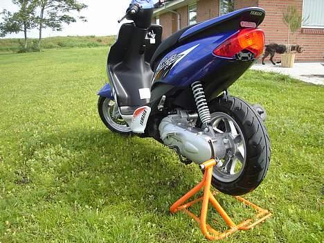 Yamaha jog R solgt - på pitstand  billede 2